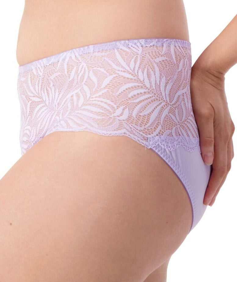 Triumph 10213479 Essential Lace Brief