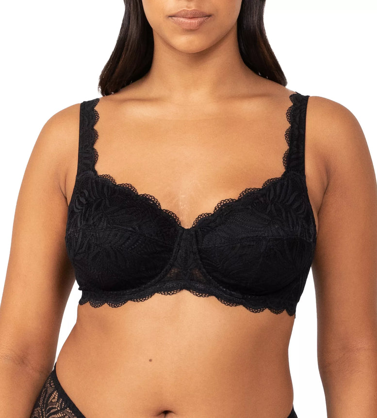 Triumph 10206595 Essential Lace Balconette Bra