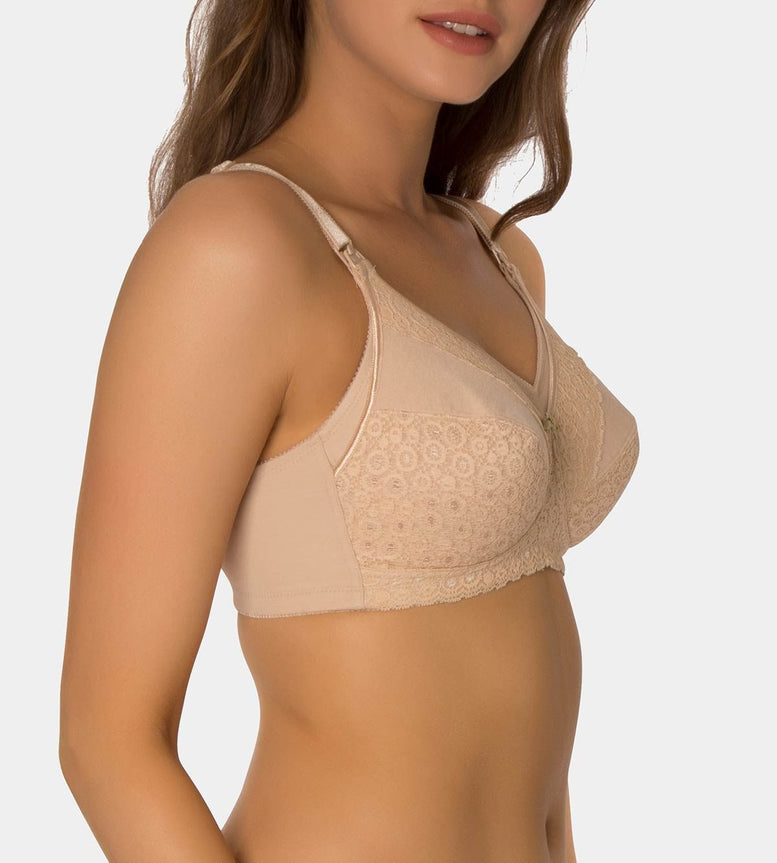 Triumph 10000030 Lace Maternity Bra